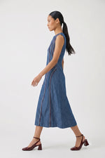 Load image into Gallery viewer, SORA PANEL MIDI DRESS