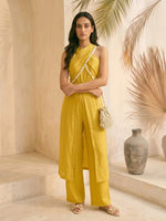 Load image into Gallery viewer, Sia Pearl Embellished Set Bloome