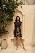 Load image into Gallery viewer, WILLOW LINEN HANDCRAFTED DRESS Bloome