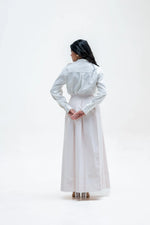 Load image into Gallery viewer, ROSEA CORSAGE SHIRT
