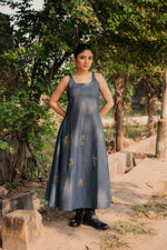 Load image into Gallery viewer, WILDFLOWERS DENIM DRESS
