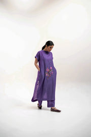 Avaia Hand-Embroidered Set