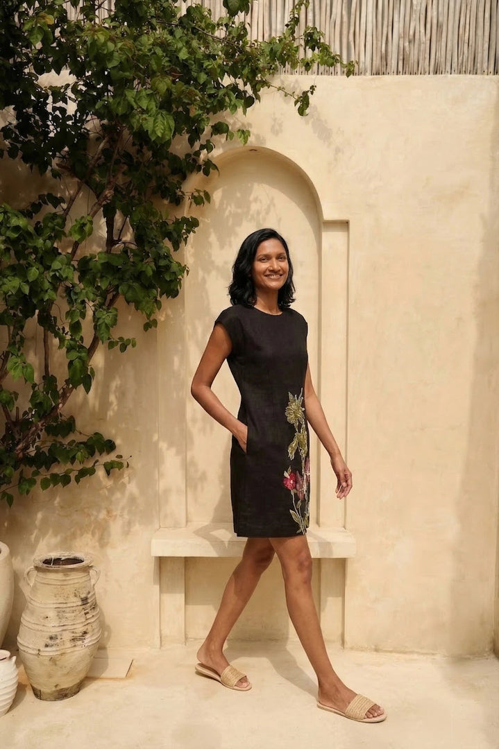 WILLOW LINEN HANDCRAFTED  DRESS Bloome